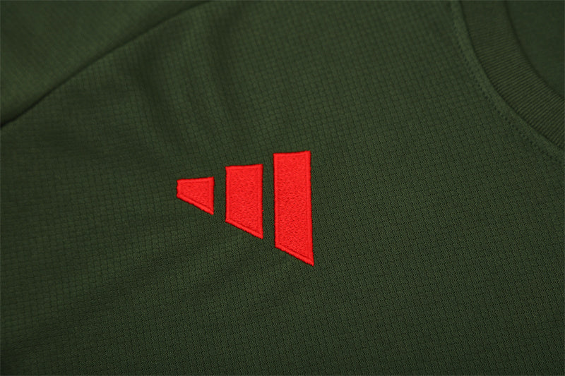 FC Bayern München 2025/26 Trainingsset Groen