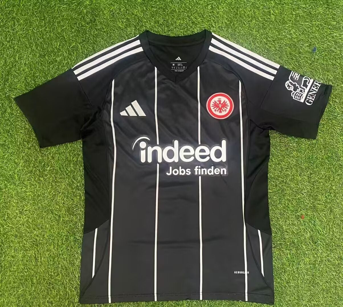 Eintracht Frankfurt 2025/26 UCL-tenue