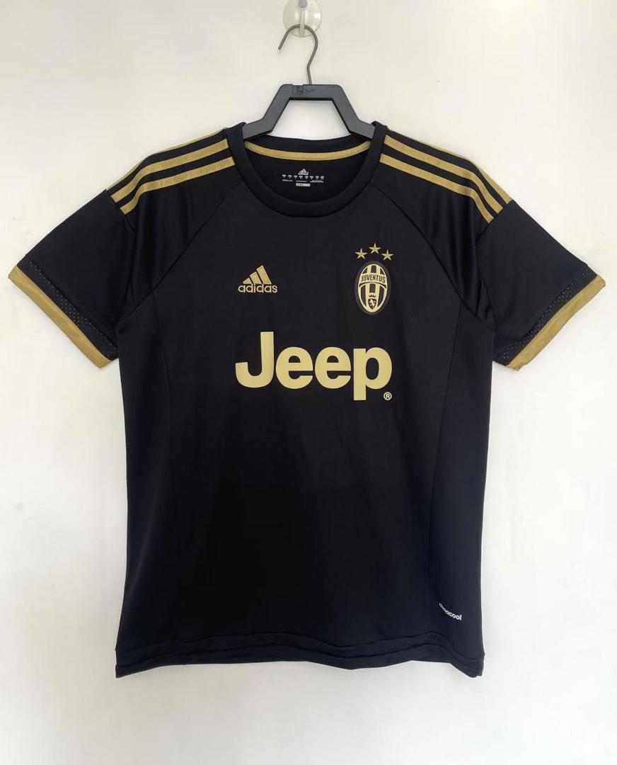Juventus 2015/16 Retro derde teneu