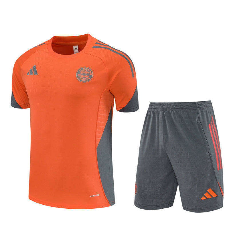 FC Bayern München 2025/26 Trainingsset Oranje