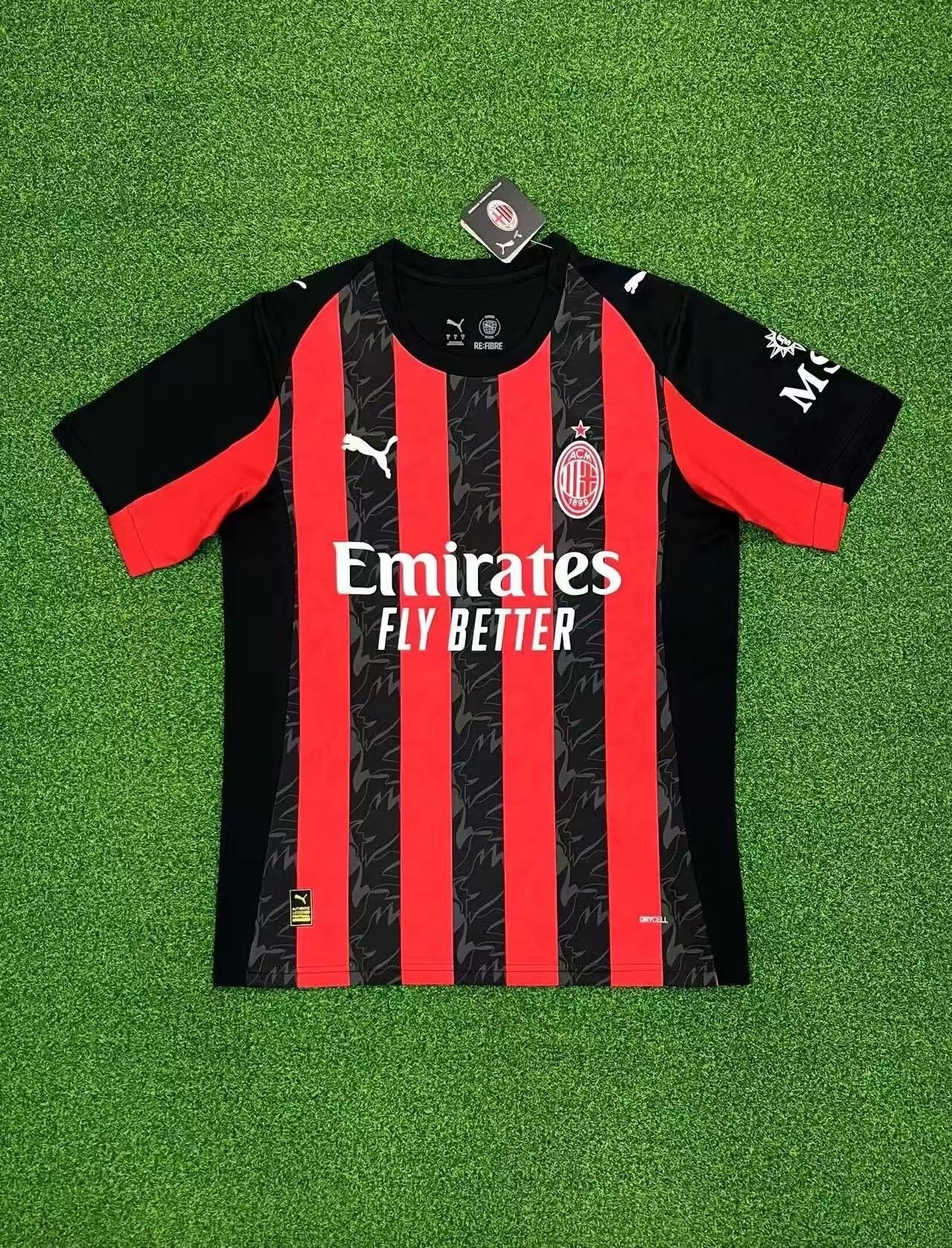 AC Milan thuistenue 2025/26 