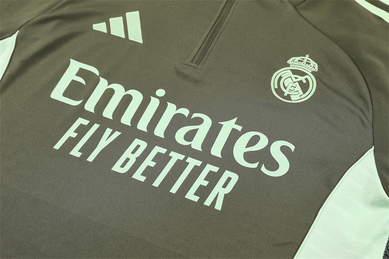 Real Madrid 2025/26 Tracksuit Grey 1/4 Zip