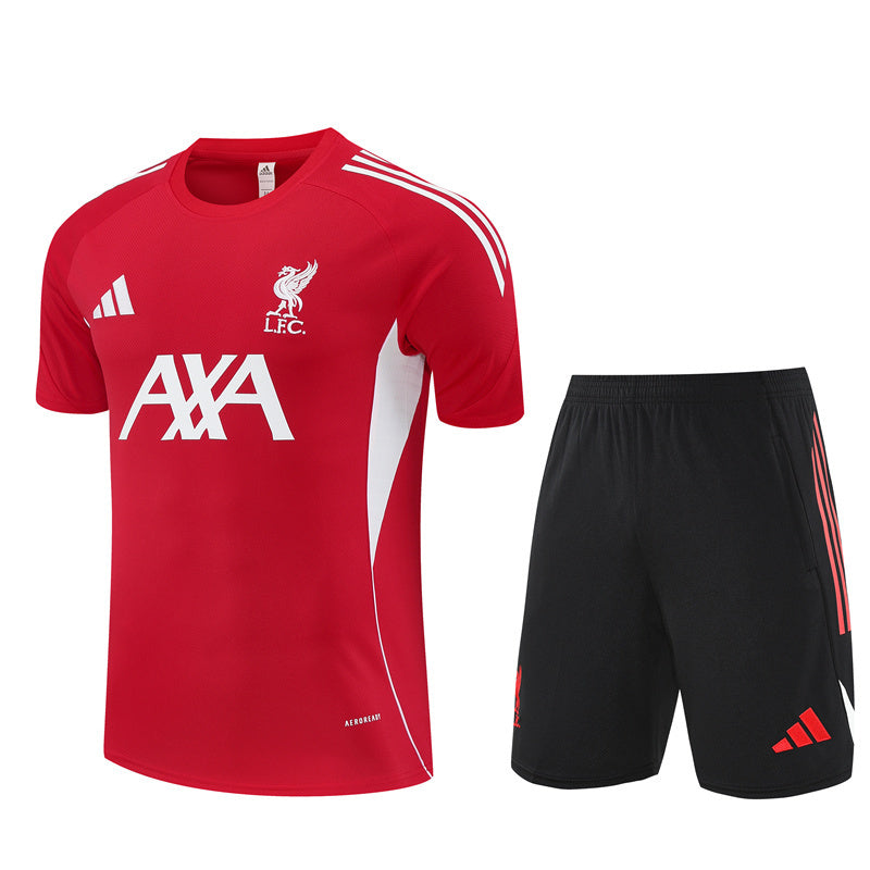 Liverpool trainingsset 2025/26 rood