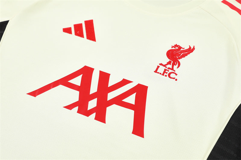 Liverpool 2025/26 Training Set Creme