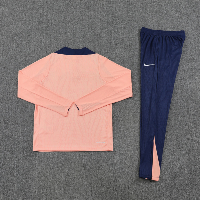 Chelsea 2025/26 Tracksuit Baby Pink