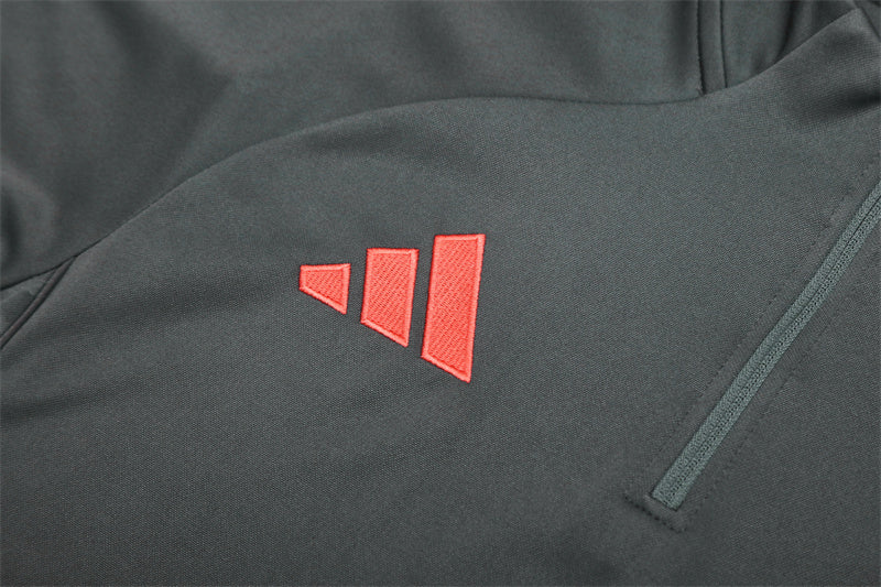 FC Bayern München trainingspak 2025/26 Grijs 1/4 rits