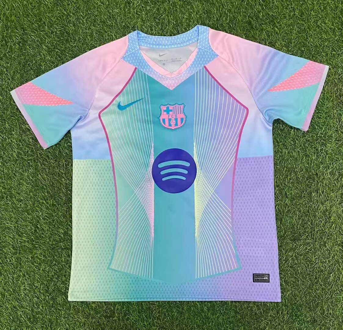 FC Barcelona speciaal tenue 2025/26: blauw/roze