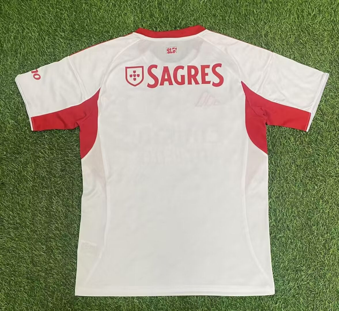 SL Benfica 2025/26 Away Kit