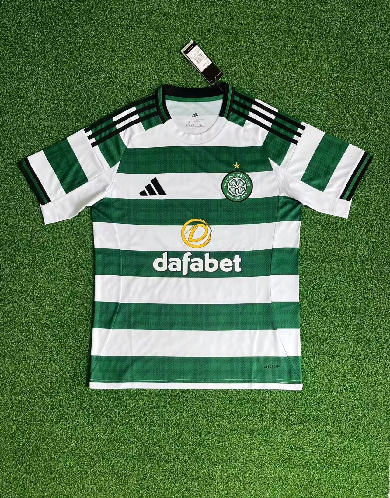 Celtic thuistenue 2025/26