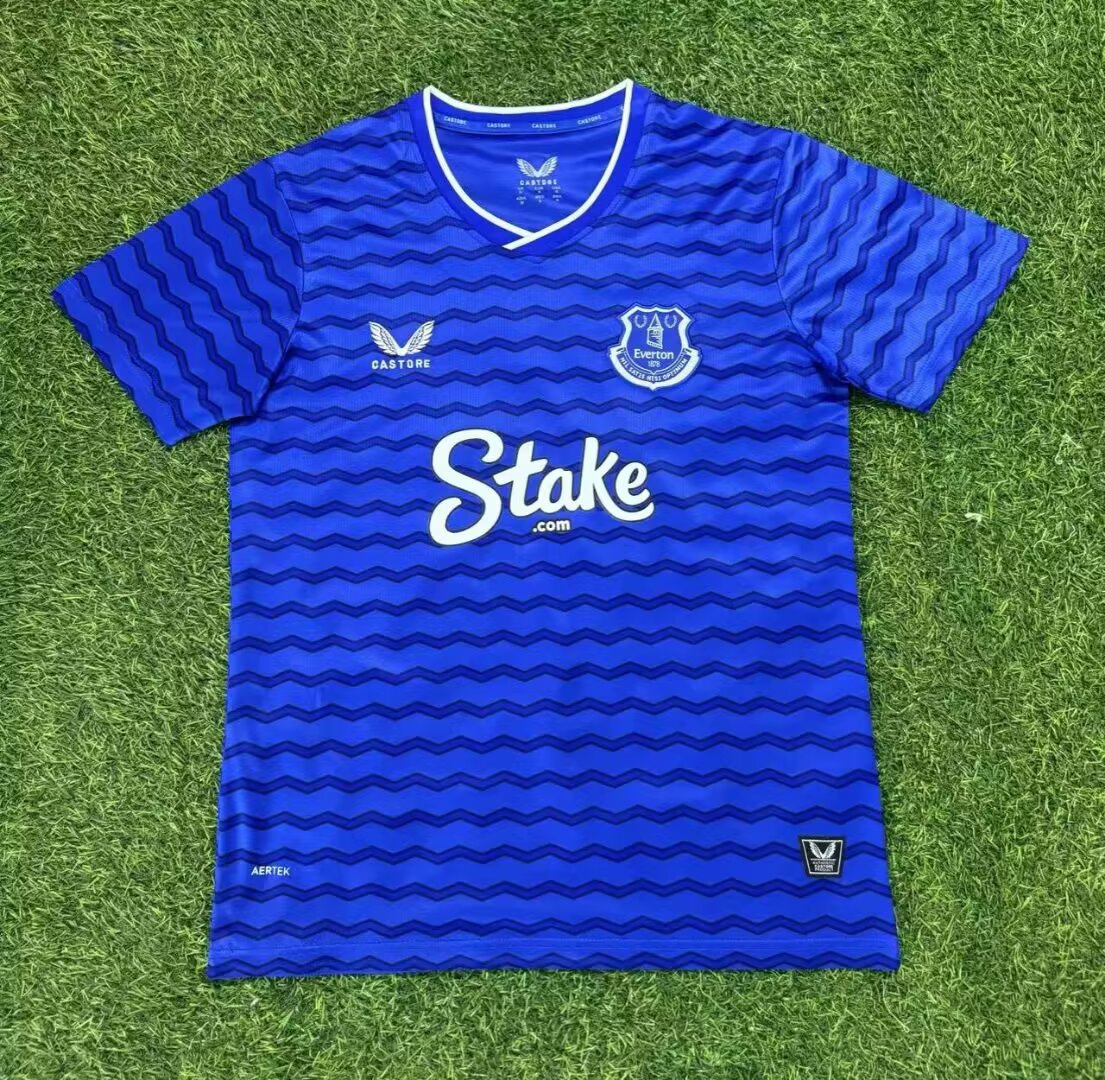 Everton 2025/26 Home Kit