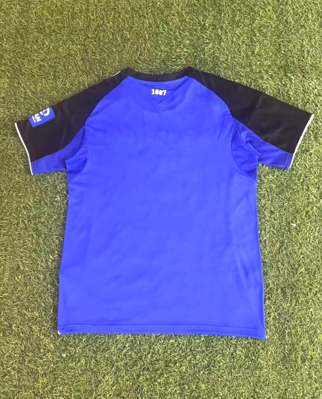 Hamburger SV uittenue 2025/26