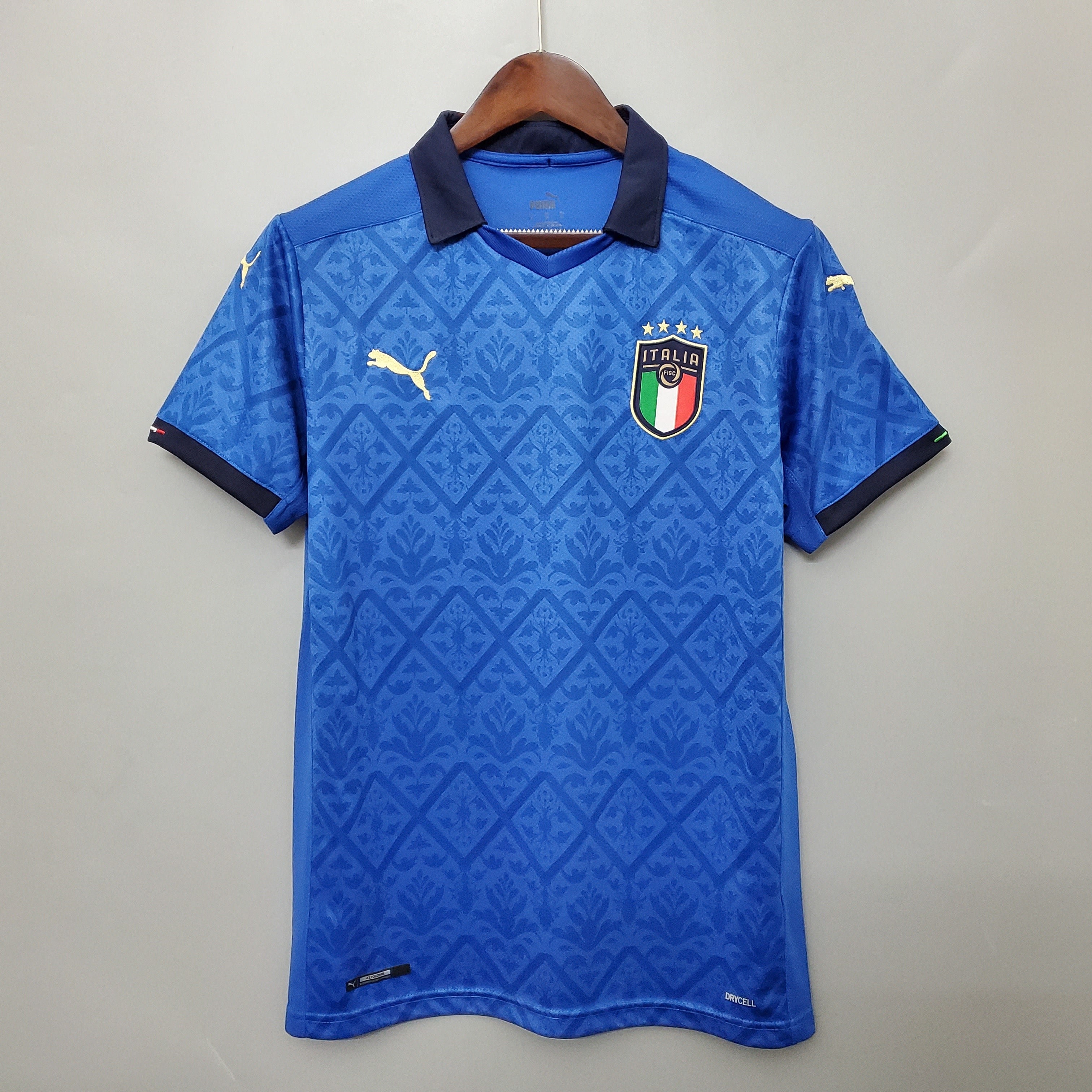 Retro thuistenue van het Italiaanse nationale team 2020