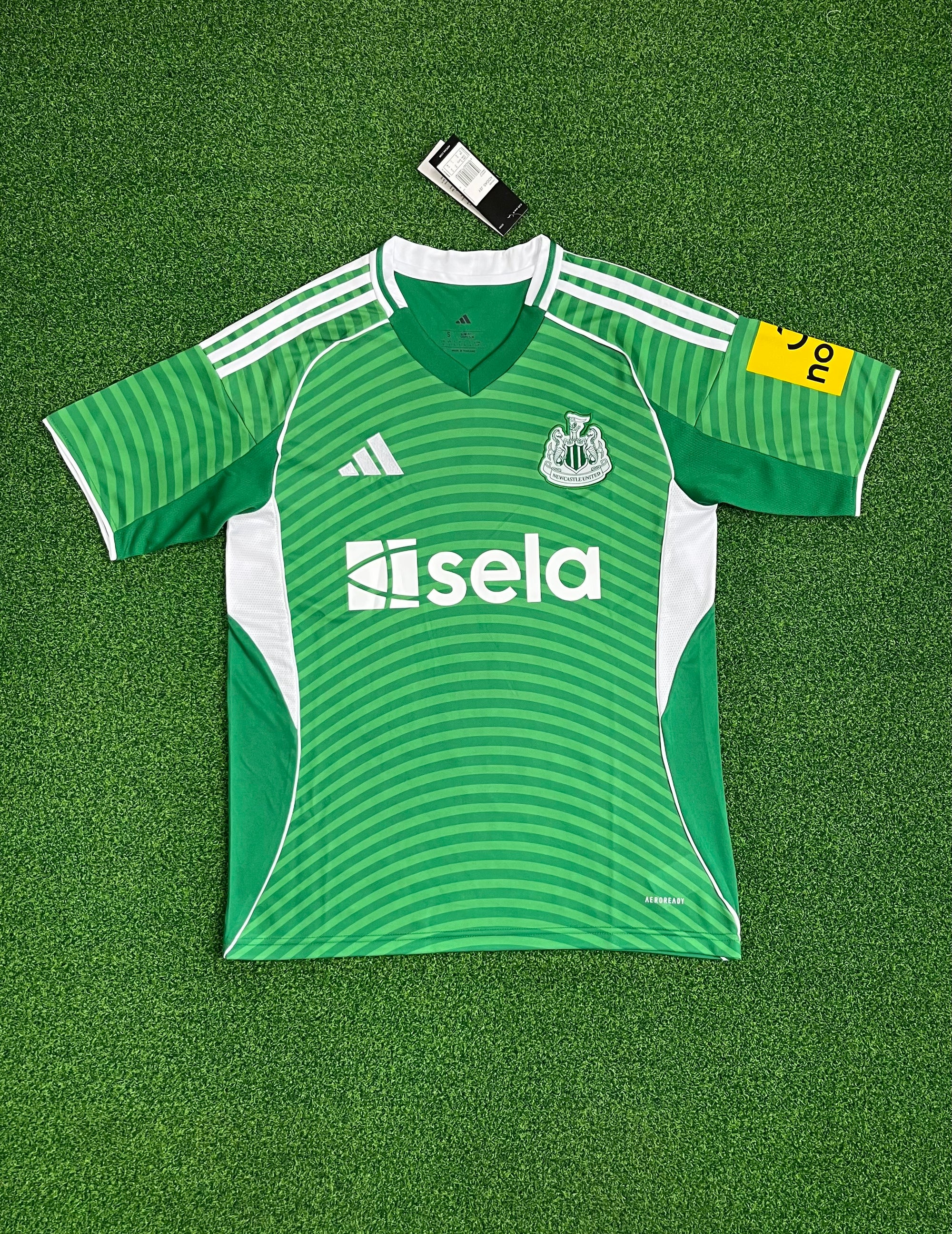 Newcastle United 2025/26 Away Kit