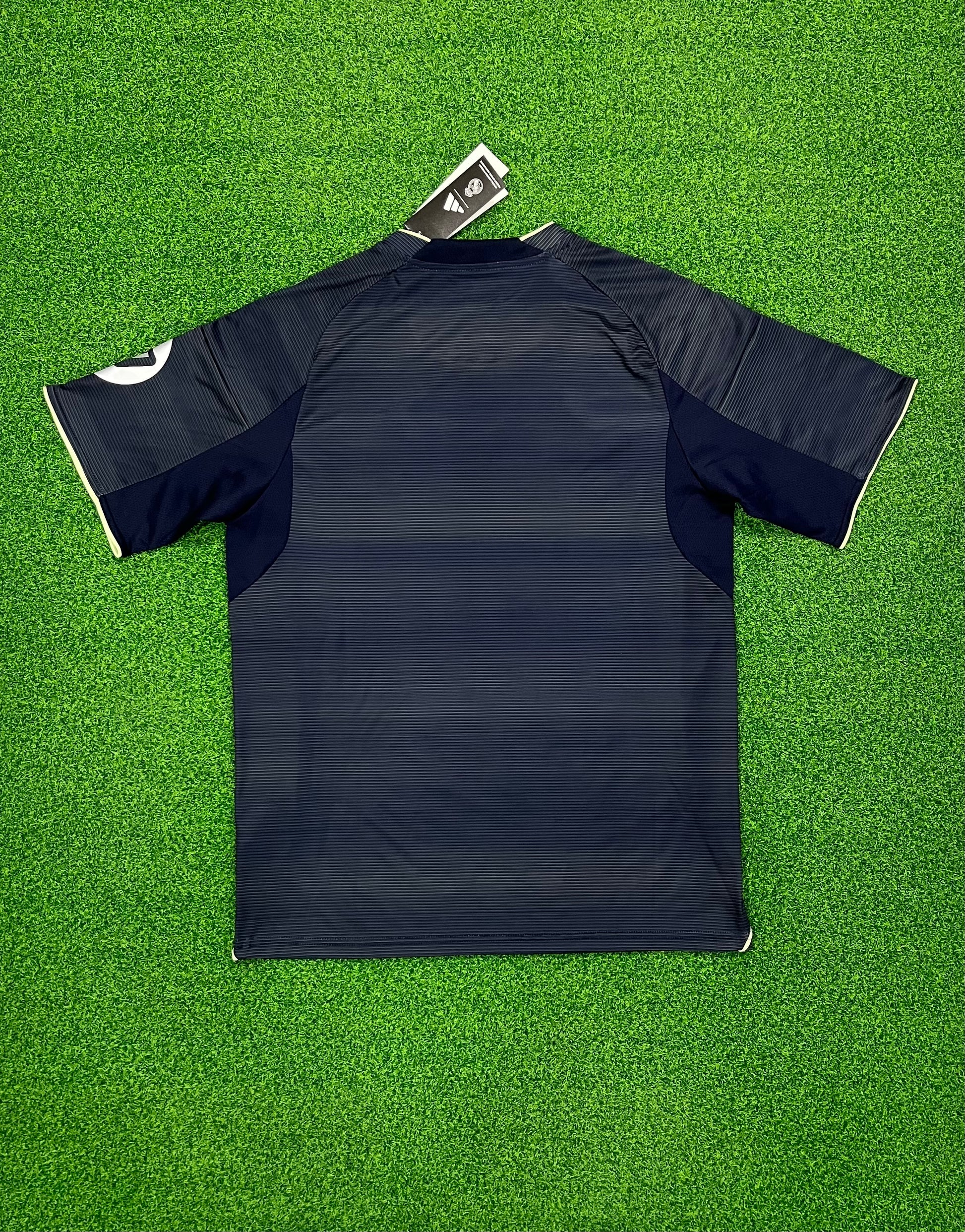 Real Madrid 2025/26 Away Kit