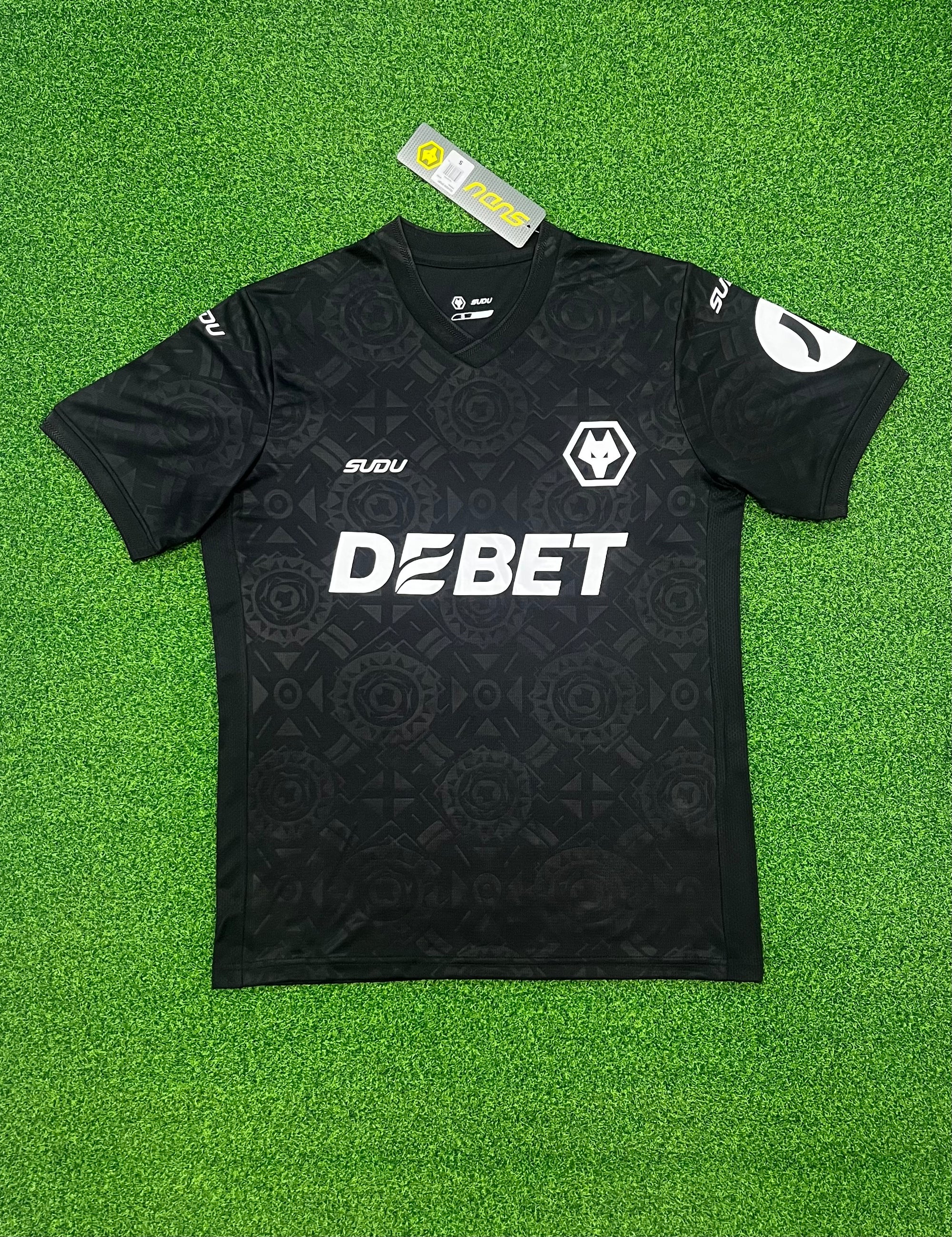 Wolverhampton Wanderers 2025/26 Away Kit