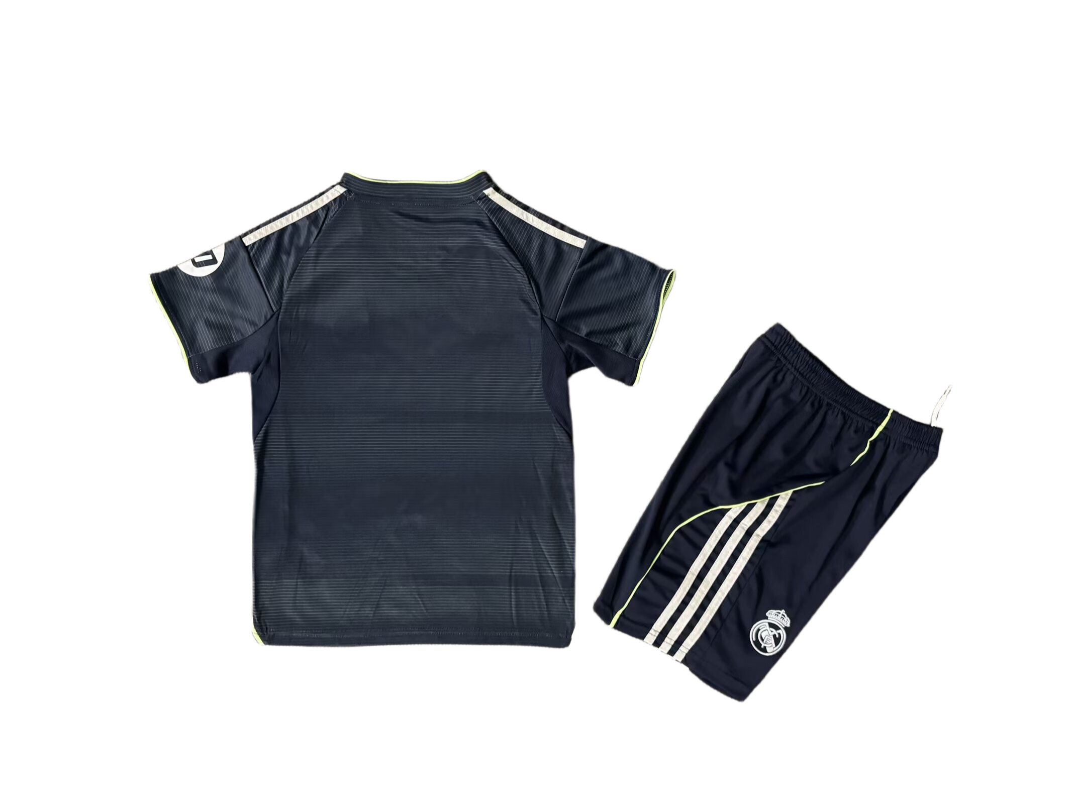 Real Madrid uittenue 2025/26 Kinderset