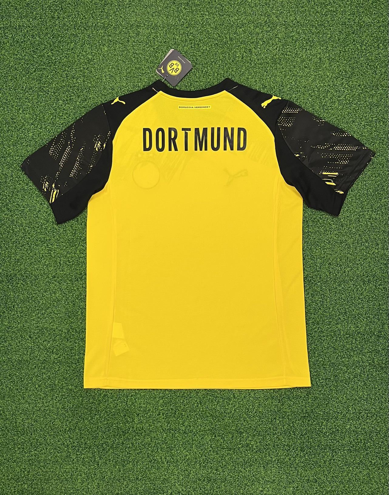 Borussia Dortmund 2025/26 thuistenue