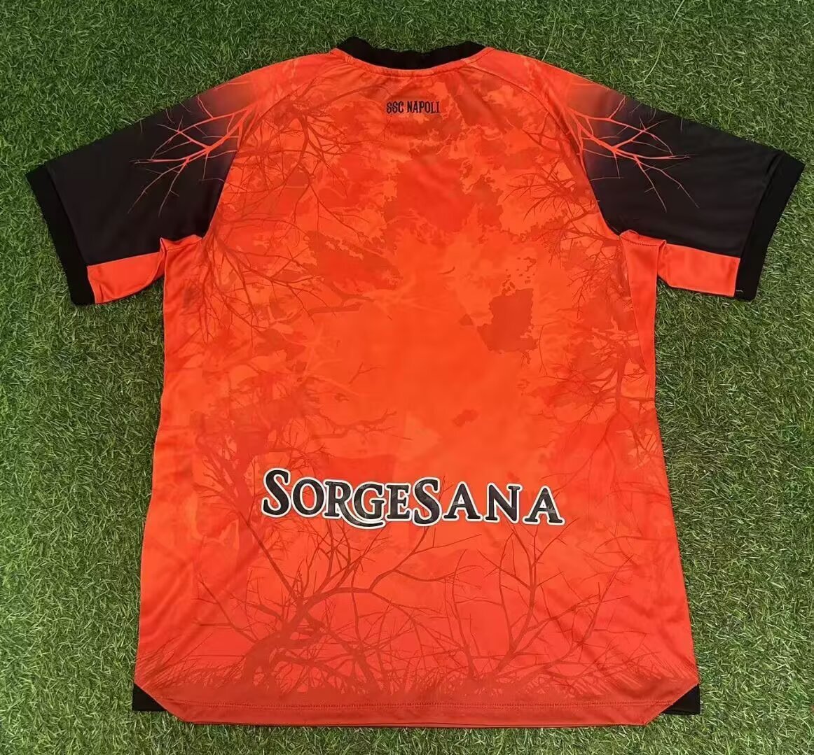 Napoli 2025/26 Halloween Special Kit Oranje 